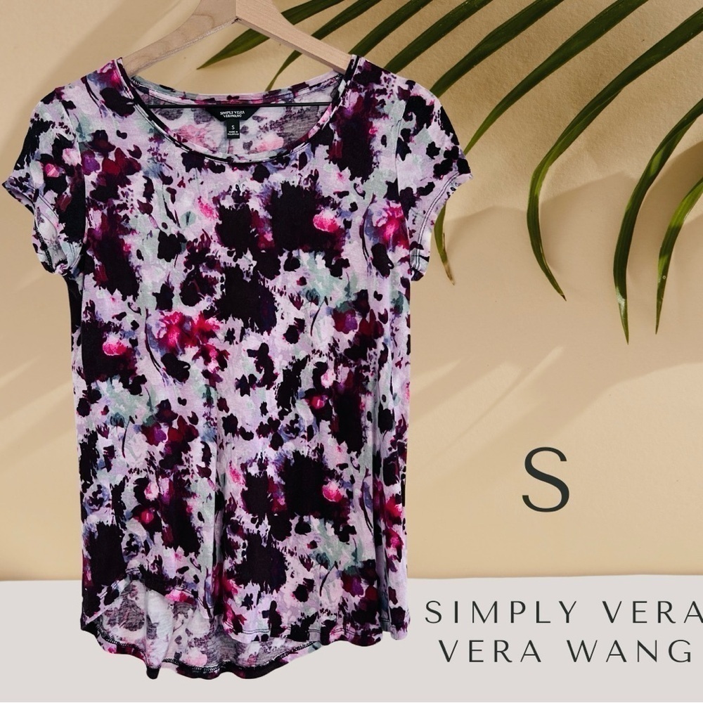Simply Vera Vera Wang - Hi Low Floral T-shirt size Small